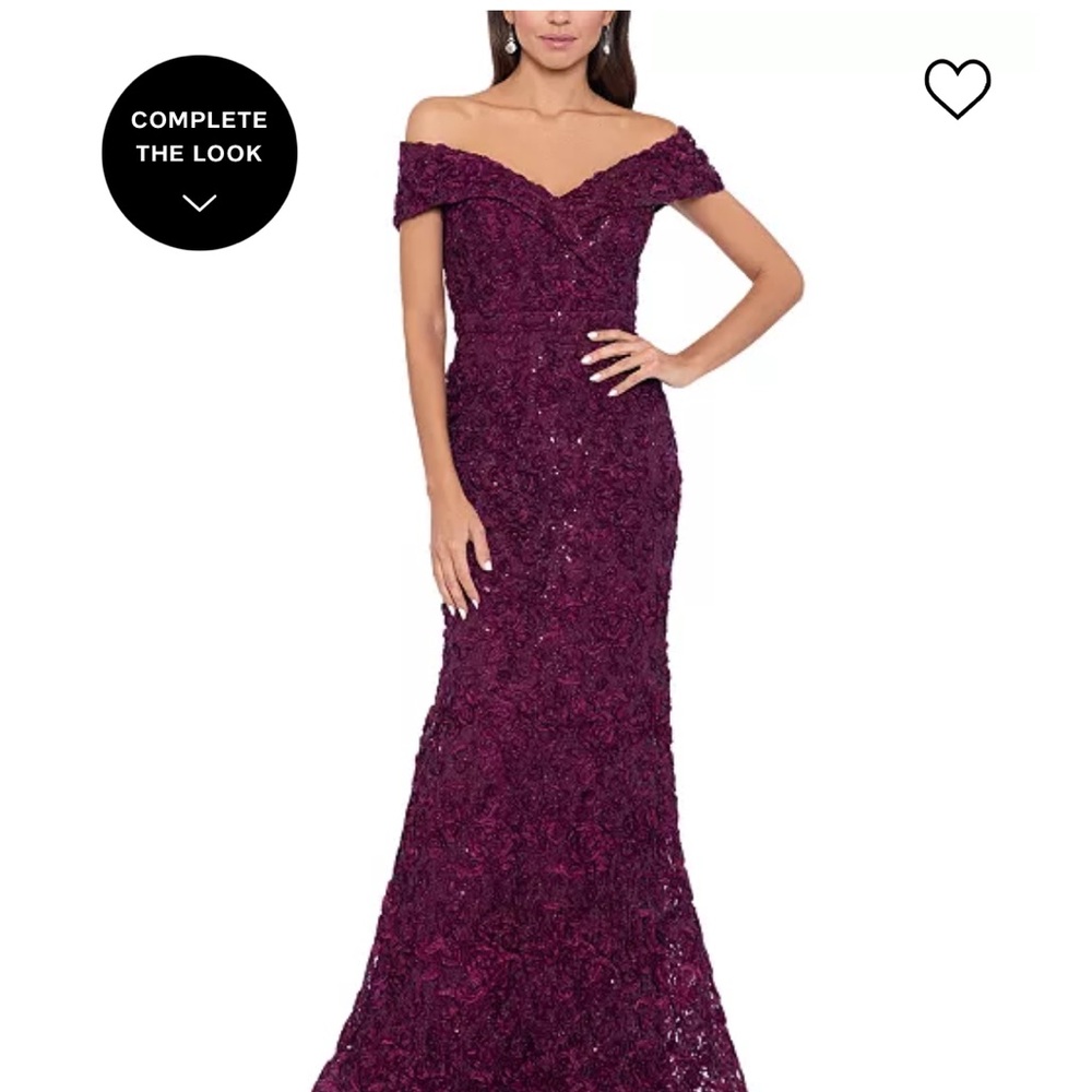 Chic Strapless Burgundy Lace Dress